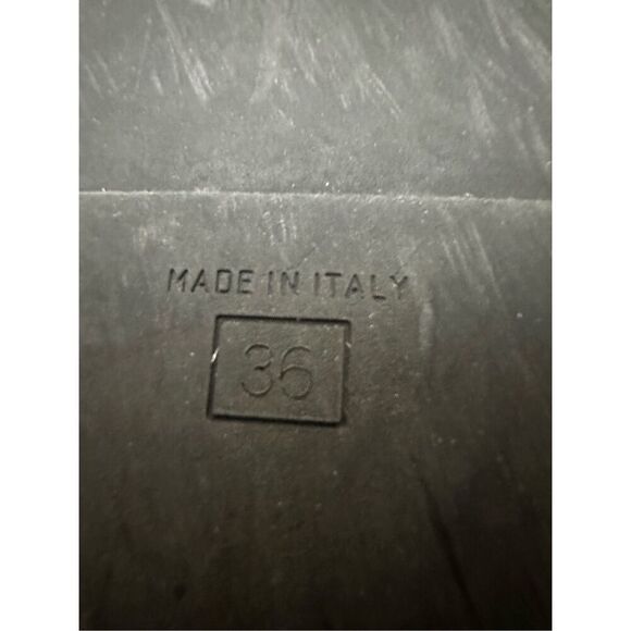 Fendi Zucca FF Logo Leather Slides Women's Size: - Picture 11 of 11